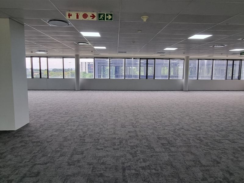 Office space to let in Woodmead North - Photo 5