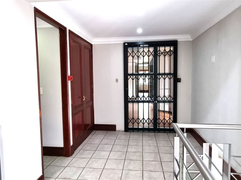 Office space to in St Andrews Office Park - Photo 2