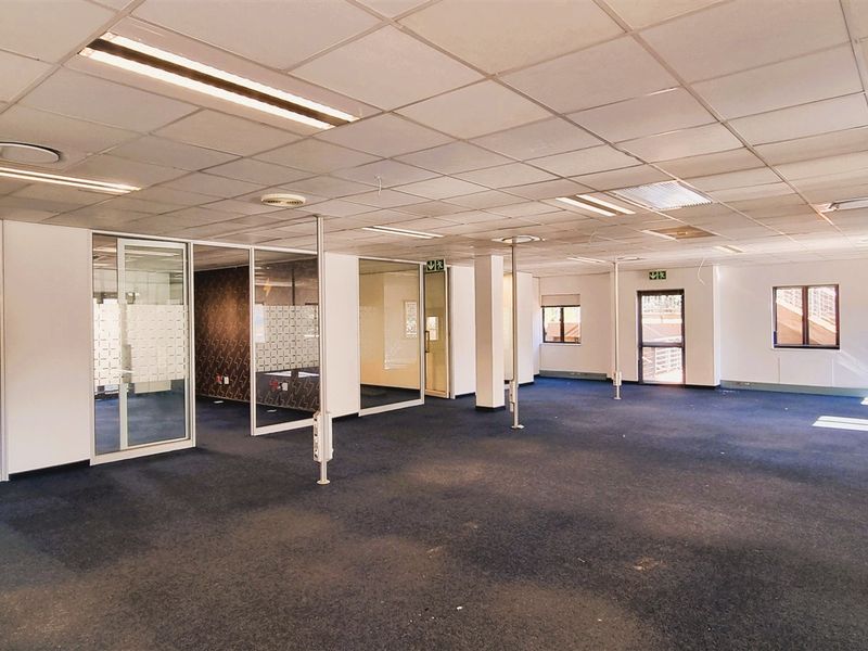 Office space to let in 24 Peter Place - Photo 6