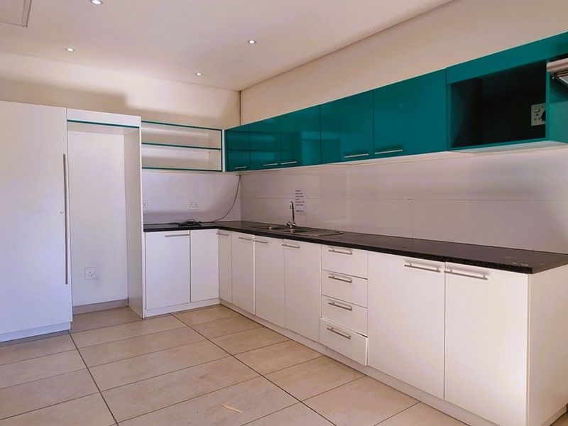Office space to let in 24 Peter Place - Photo 5