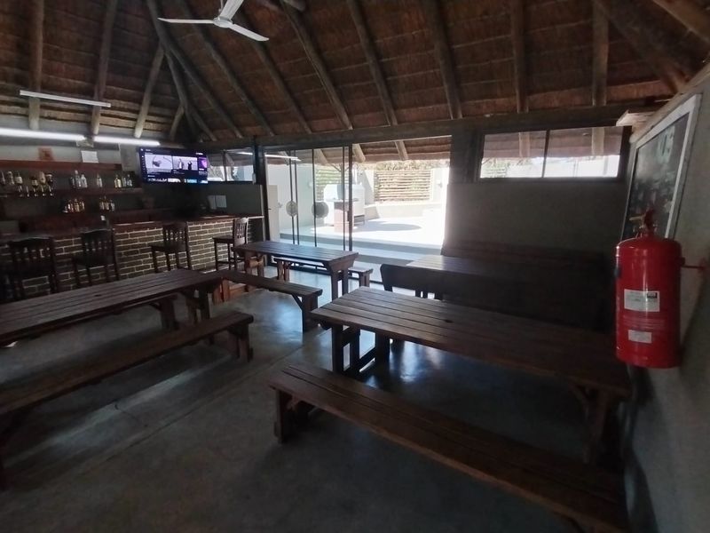 Scenic Retreat on the banks of the Crocodile River - Exclusive Lodge & Caravan Park for Sale - Photo 9