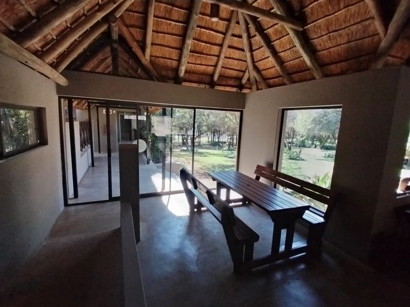 Scenic Retreat on the banks of the Crocodile River - Exclusive Lodge & Caravan Park for Sale - Photo 8