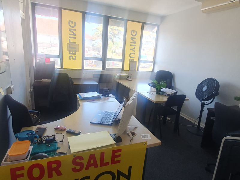 Prime Commercial Property To Let On Marine Drive Bluff - Photo 2