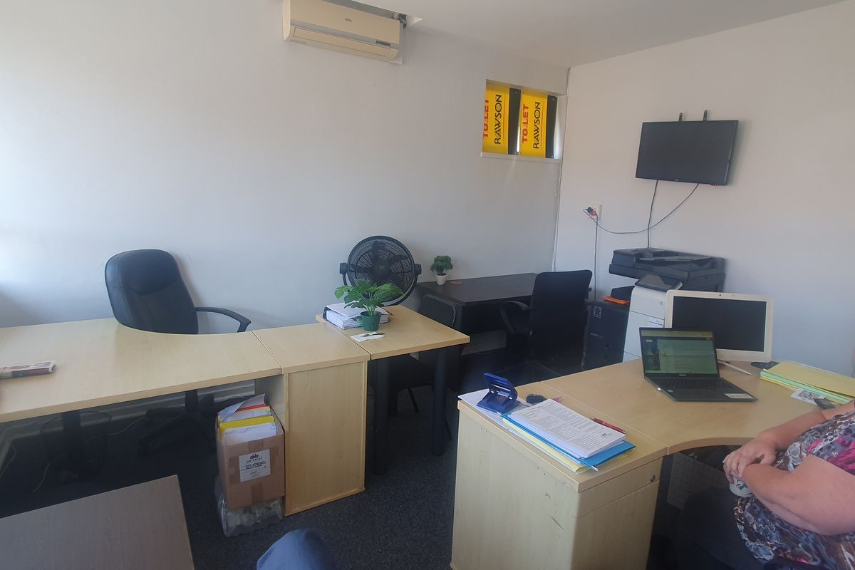 Prime Commercial Property To Let On Marine Drive Bluff - Photo 5