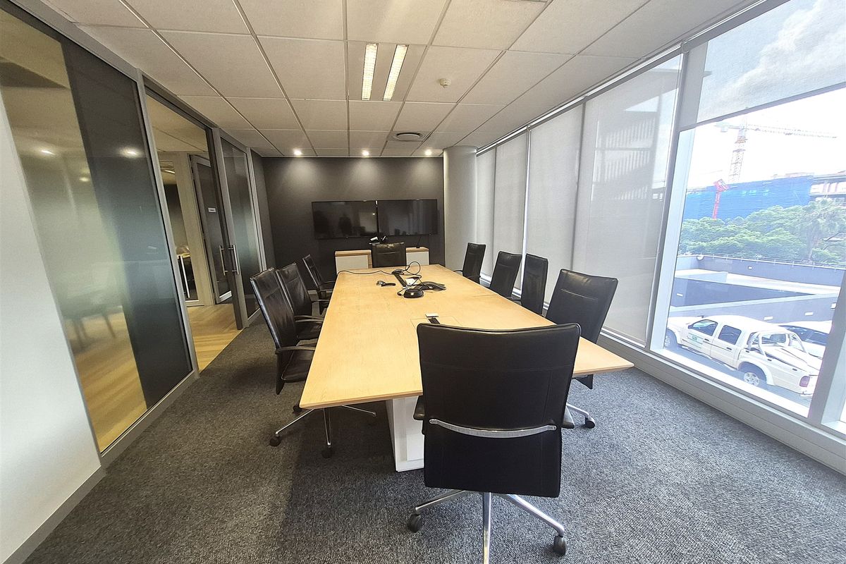 475.87sqm Offices to let in Rosebank - Photo 5