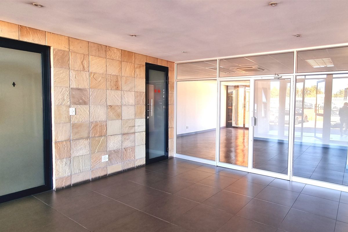 Office space to let in Kildrummy Office Park - Photo 2
