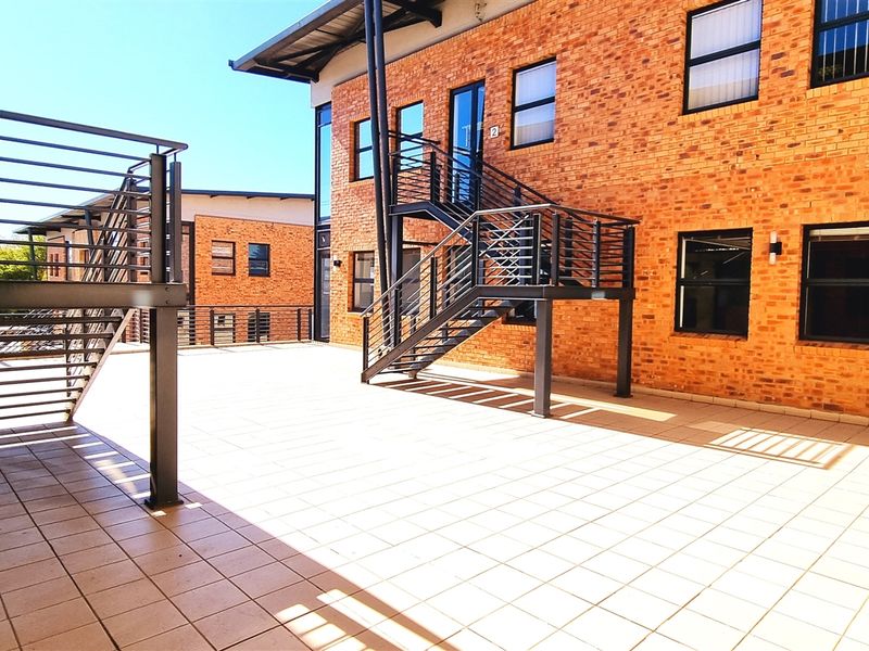 Office space to let in Kildrummy Office Park - Photo 7
