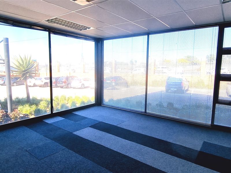 Office space to let in Kildrummy Office Park - Photo 10