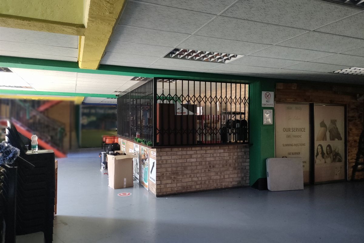 2725m2  Warehouse  - FOR SALE OR Lease - Photo 5