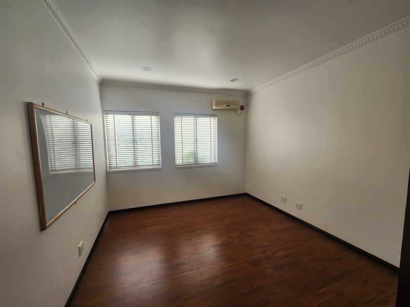 2000sqm Office space to let in Wierda Valley Sandton - Photo 8