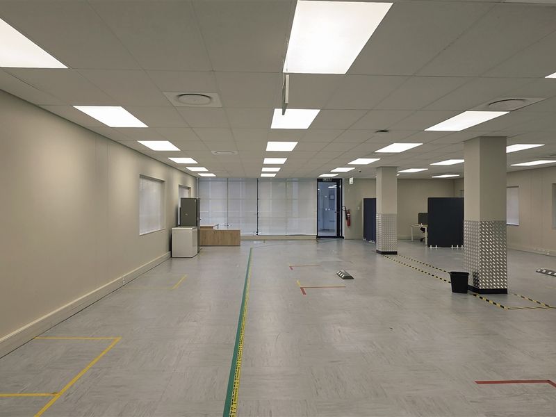 Office space to let in Culross on Main - Photo 10