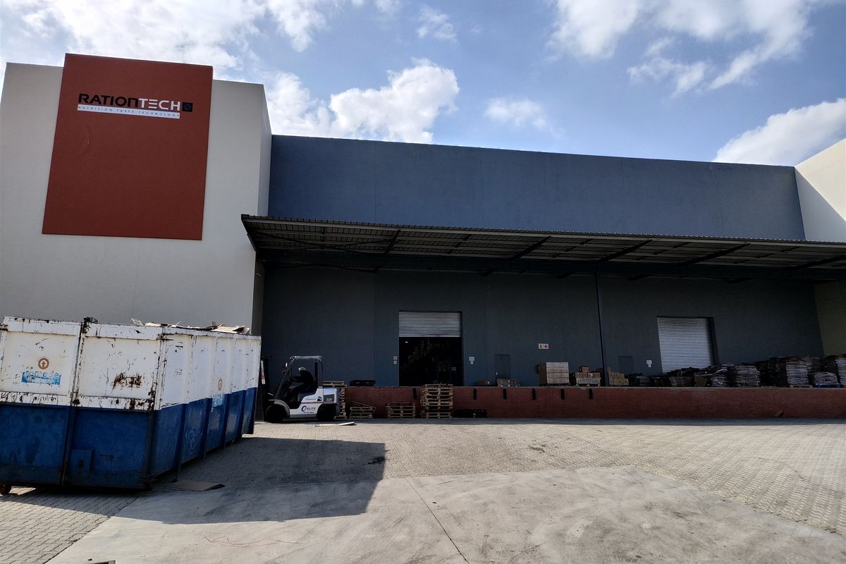 12925m2  Warehouse  - For Sale at R27mn plus vat - Photo 4