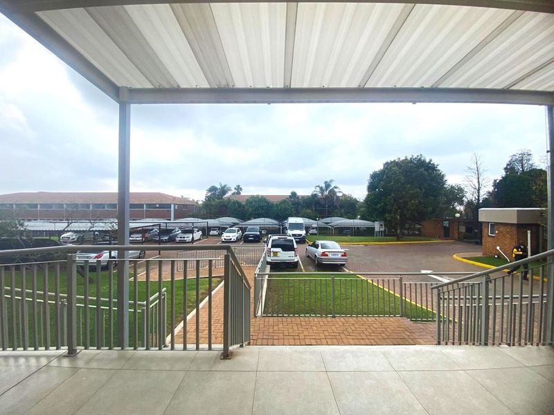 Flexible 2,893m2 Industrial Facility To Let | Randjespark, Midrand - Photo 6
