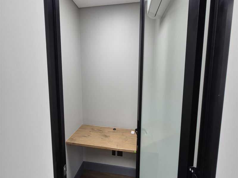 222m2 Offices to let in Dunkeld - Photo 4