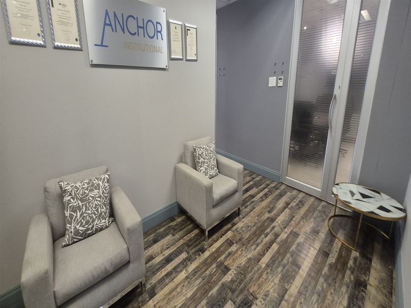 153.44sqm Offices to let in Illovo, Sandton - Photo 2