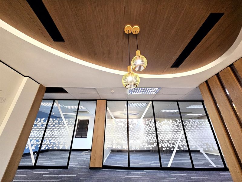 Office space to let in Silver Stream Office Park - Photo 3