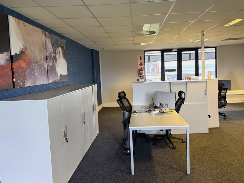 210m2 Office Space to Let in Mayfair on the Lake, Umhlanga - Photo 7