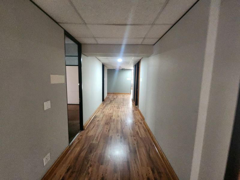 974m2 Office to let in Sandown, Sandton - Photo 3