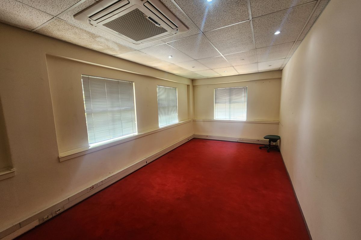 974m2 Office to let in Sandown, Sandton - Photo 5