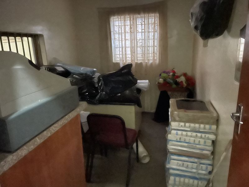 Business For Sale In Viljoenskroon - Photo 10