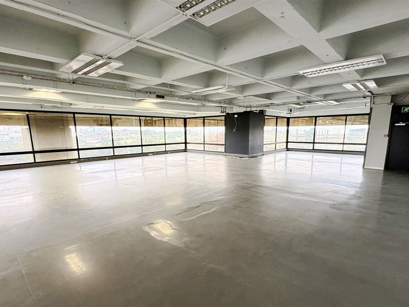 Office space to let - Photo 7