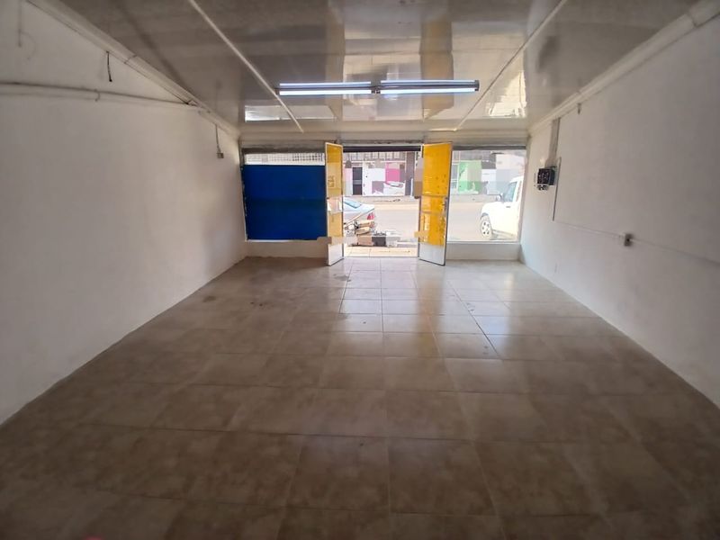 Small Space, Smart Business - Photo 3