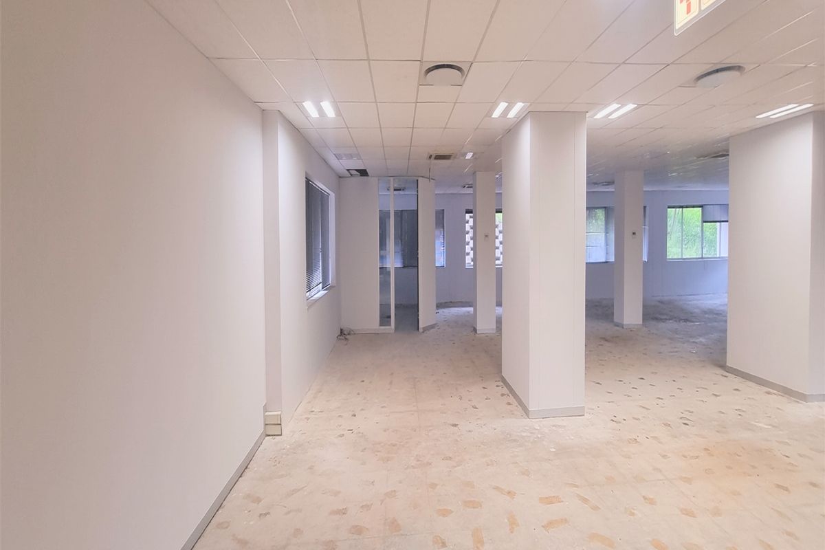 Office space to let in Country Club Estate - Photo 5