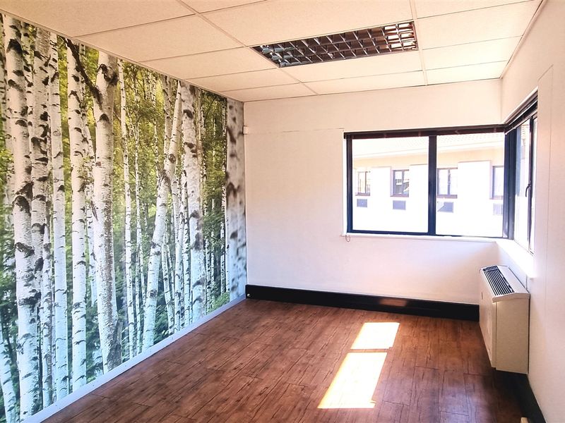 Office space to let in La Rocca Office Park - Photo 10