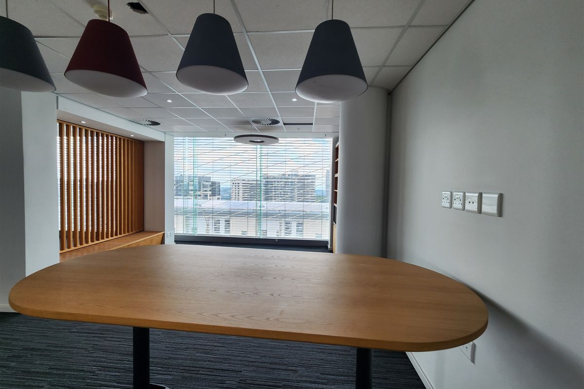 607sqm Office space to let in Sandton - Photo 5