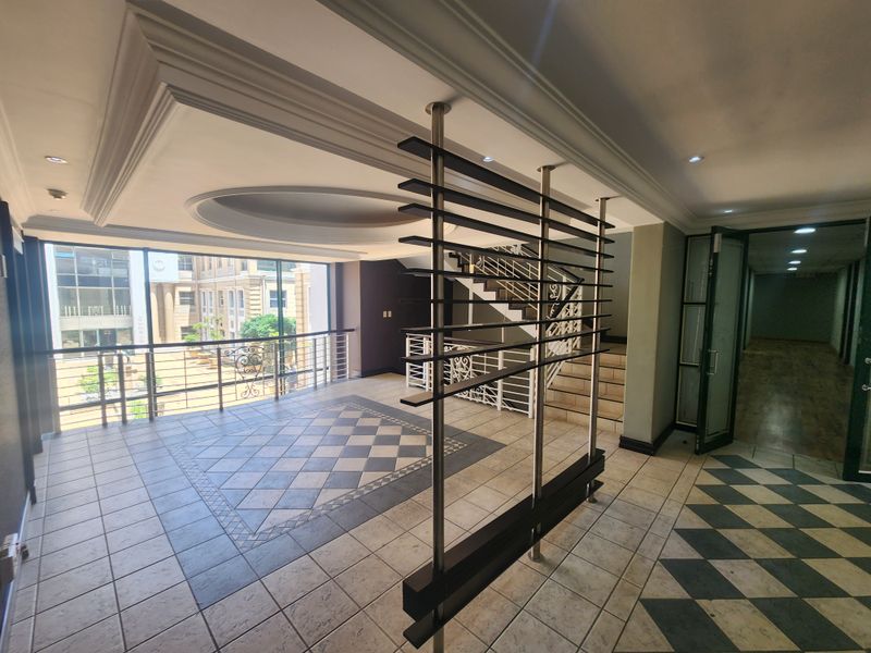 974m2 Office to let in Sandown, Sandton - Photo 2