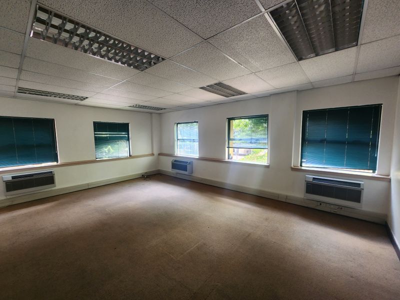 974m2 Office to let in Sandown, Sandton - Photo 4