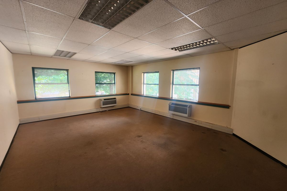 974m2 Office to let in Sandown, Sandton - Photo 5