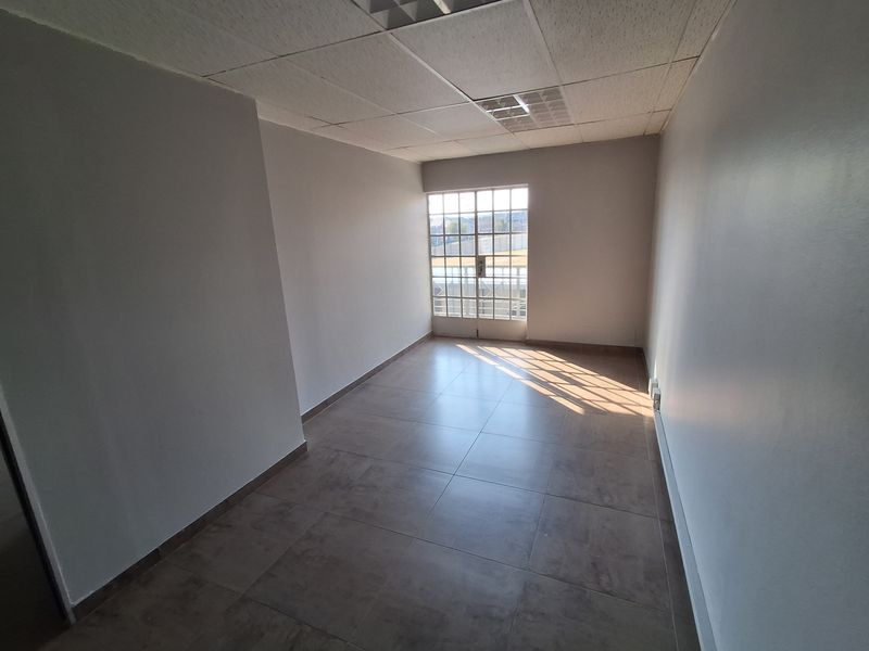 319m2 Warehouse To Let in Halfway House, Midrand – Prime Location - Photo 7