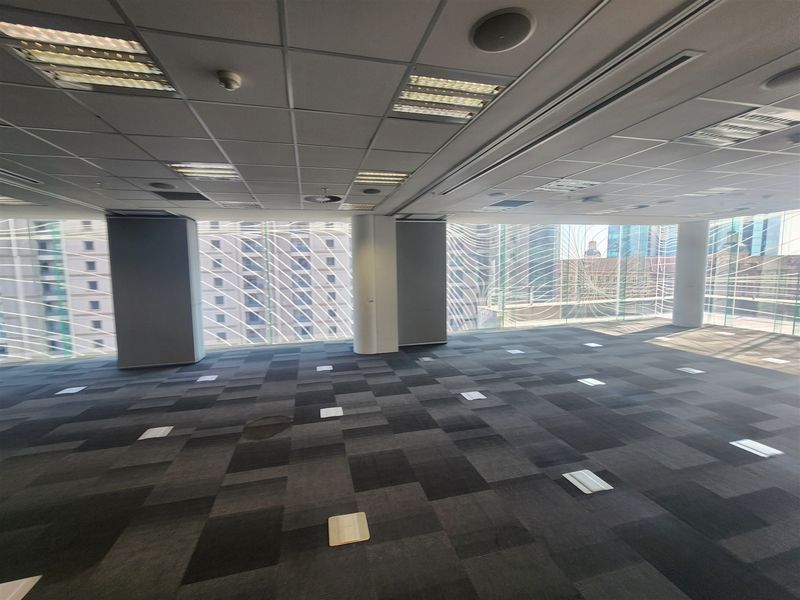 1093sqm Office space to let in Sandton - Photo 7