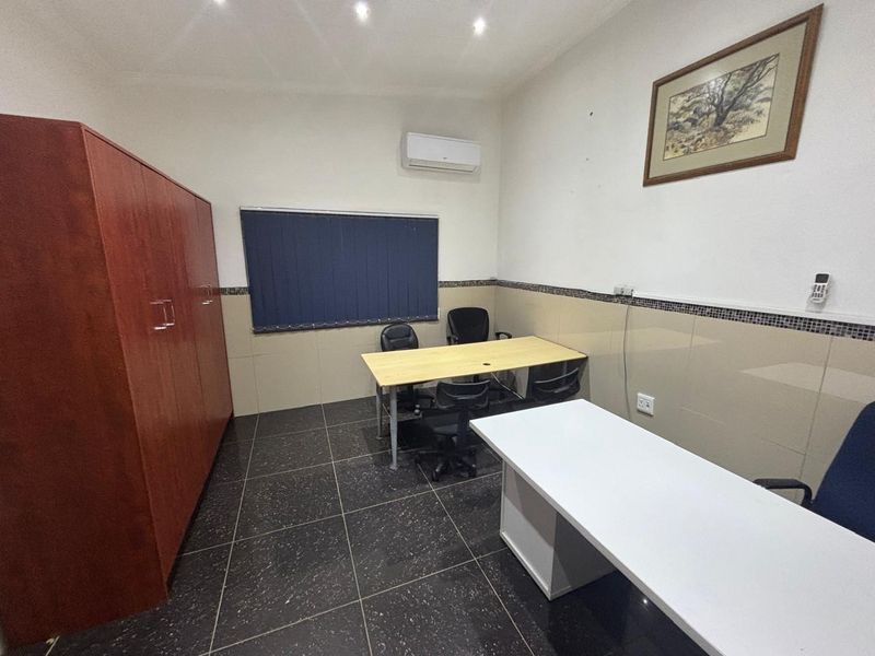 1747sqm of Land & Buildings in lower Greyling Street area For Sale @ R8 500 000-00. No Vat - Photo 10