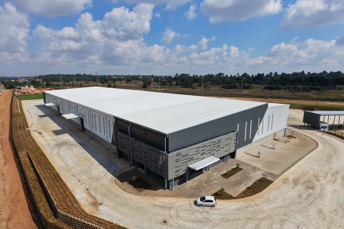 Warehouse to let in Witfontein - Photo 3