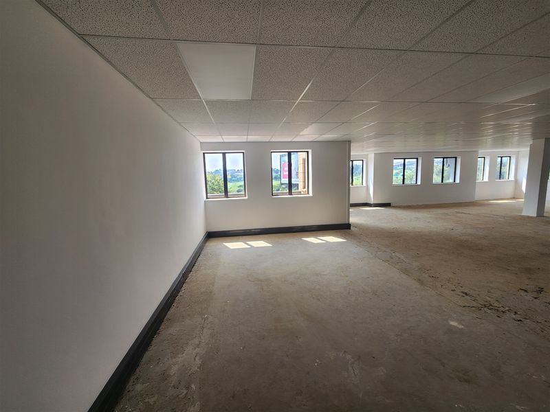 480sqm Offices to let in Sandown, Sandtown - Photo 5