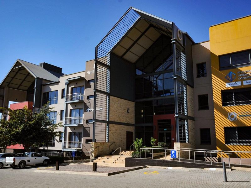 Fantastic Office Space Available at Southdowns Office Park - Rent Direct from the Landlord! - Photo 7