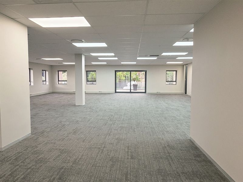 Office to let in The Crossing Bryanston - Photo 9