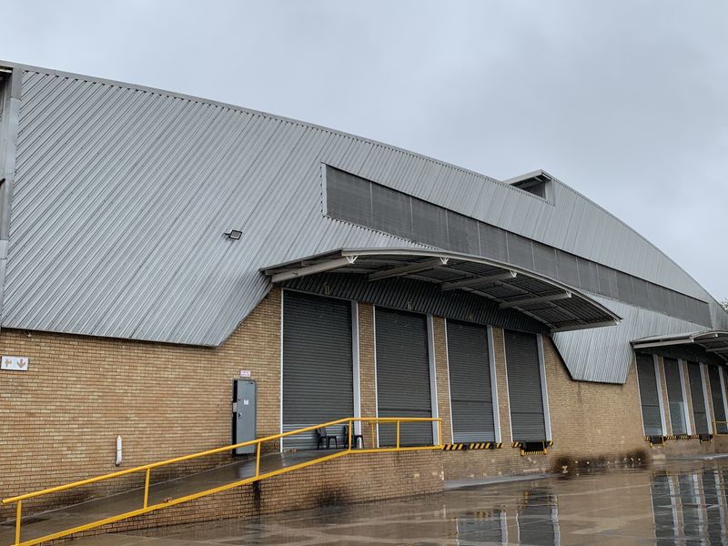 Warehouse to let in Longmeadow - Photo 8