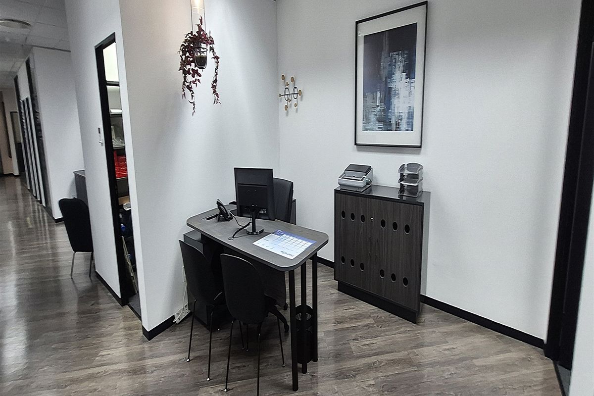 693.61sqm Office to let in Illovo - Photo 3