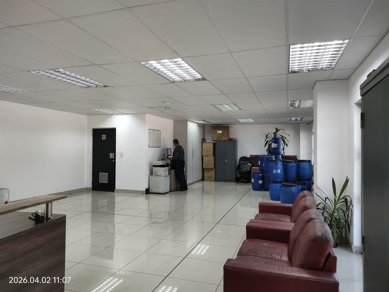 12925m2  Warehouse  - FOR SALETor TO LEASE - Photo 2