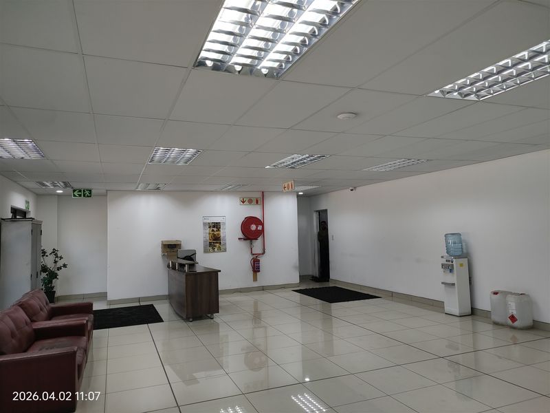 12925m2  Warehouse  - FOR SALETor TO LEASE - Photo 3