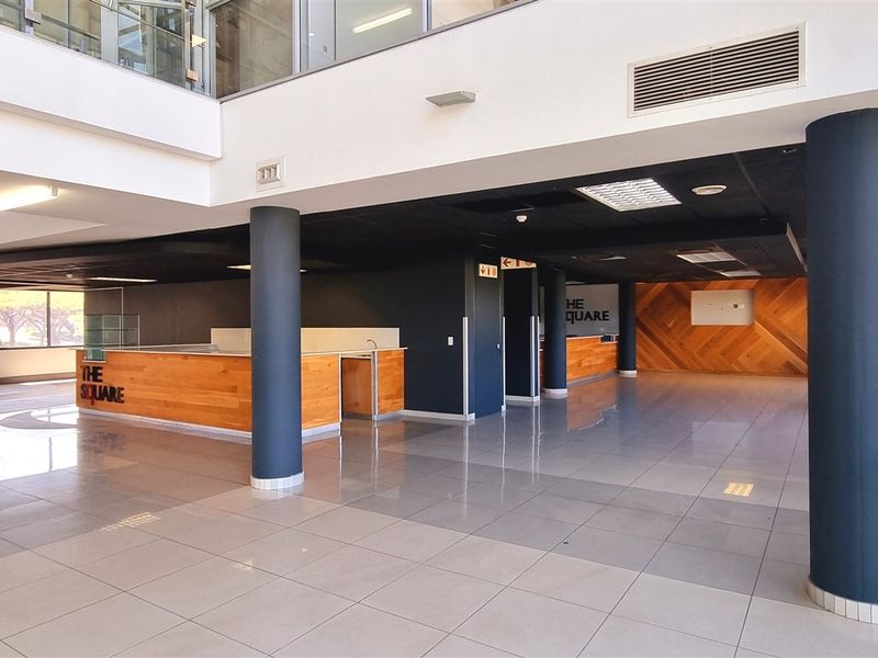 Freestanding building to let in Woodmead North - Photo 3