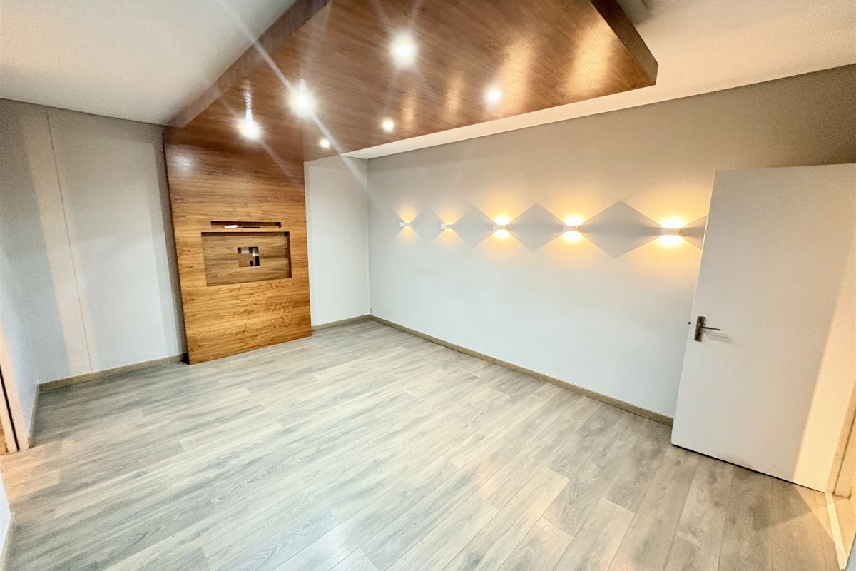 Office space to let - Photo 4