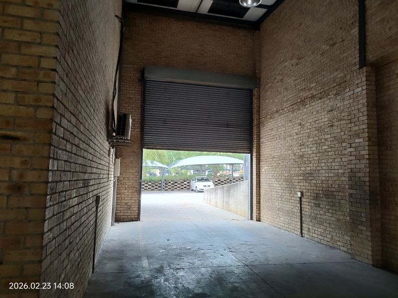 Warehouse Rental Monthly In Randburg - Photo 10