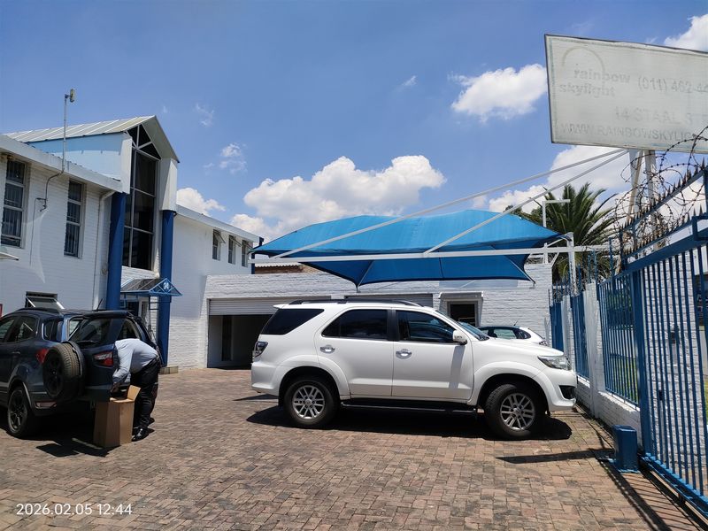 1450m2  Warehouse  - TO LEASE or FOR SALE R 5000 000 Plus VAT - Photo 4
