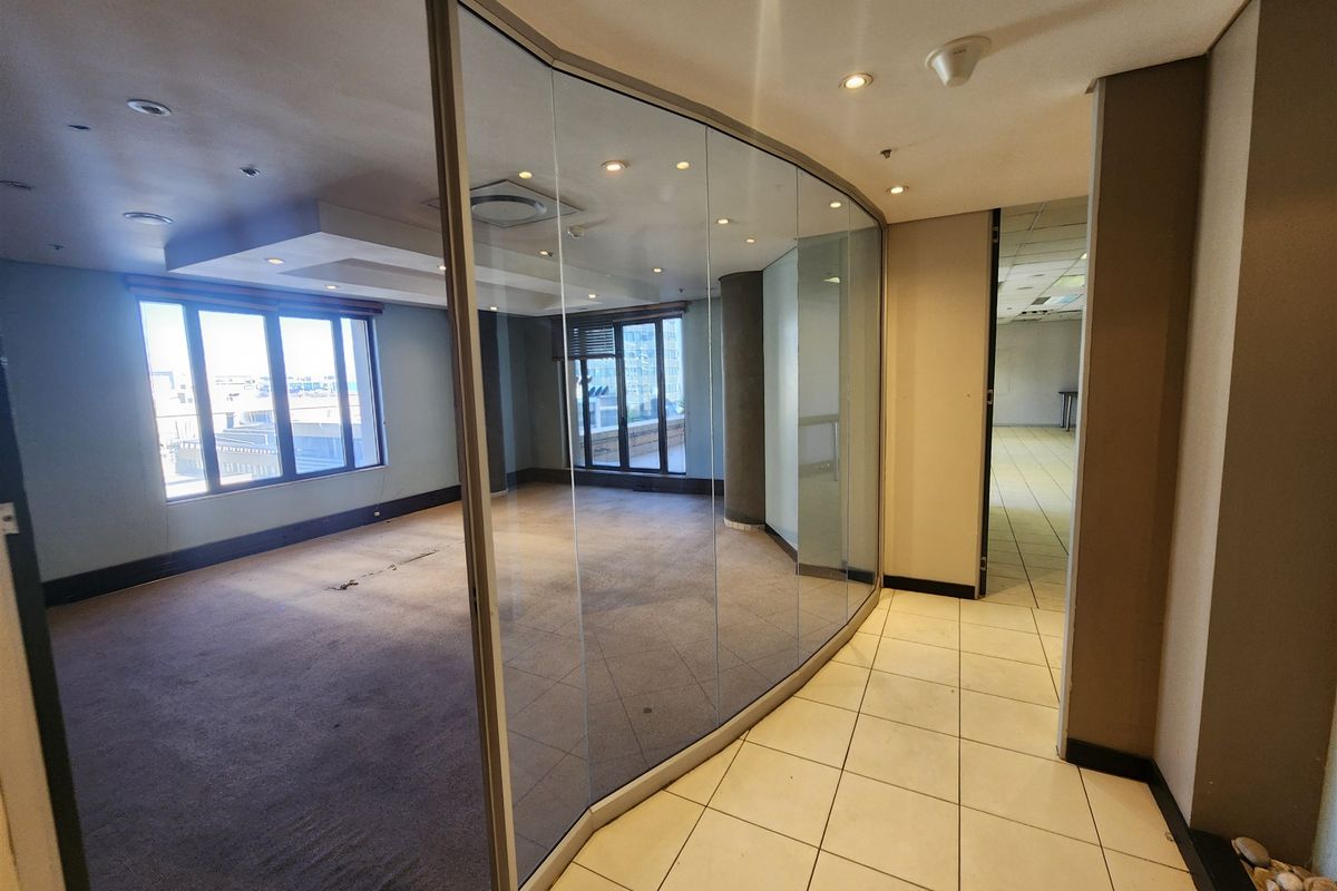 1234sqm Offices to let in Sandown, Sandton - Photo 3