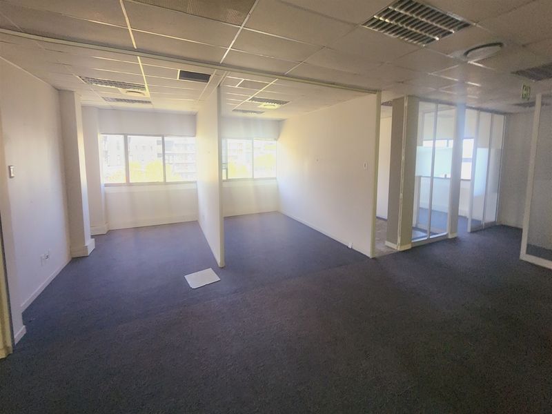 1502.77sqm Offices to let in Sandown, Sandton - Photo 6