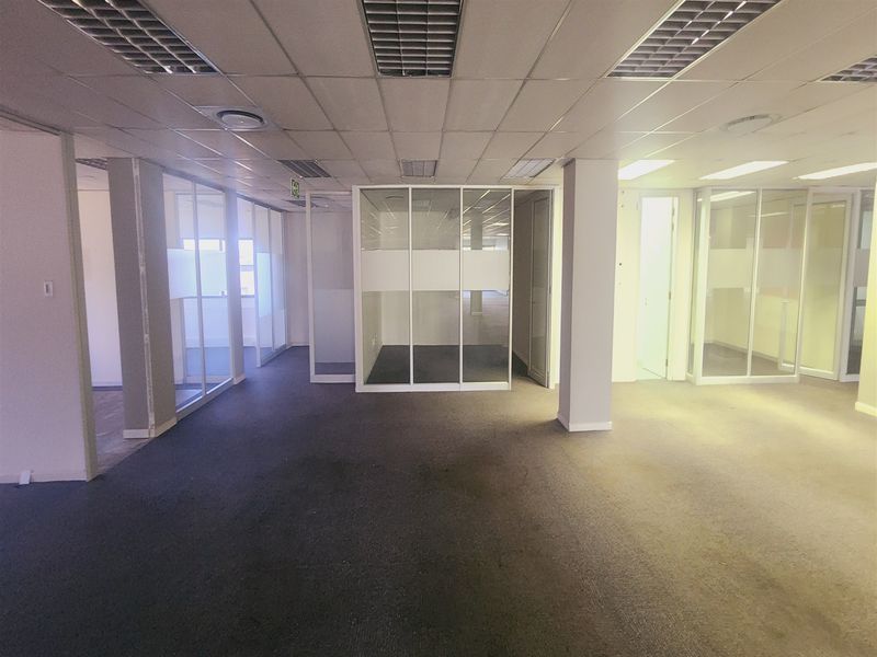 1502.77sqm Offices to let in Sandown, Sandton - Photo 5